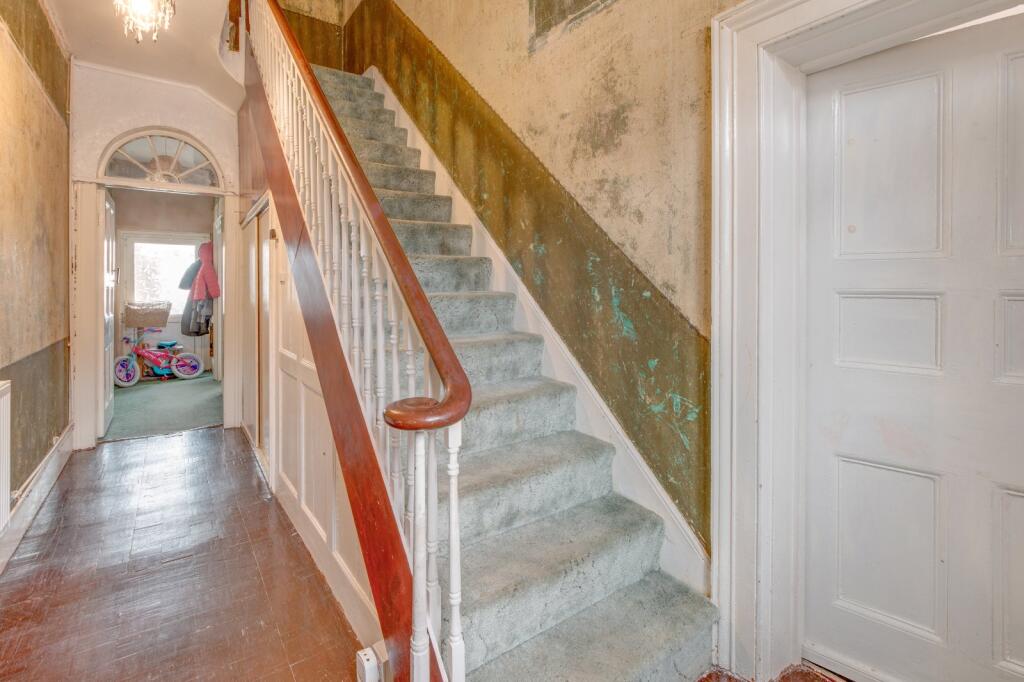 Additional property image - Mount Pleasant, Southcrest, Redditch, B97
