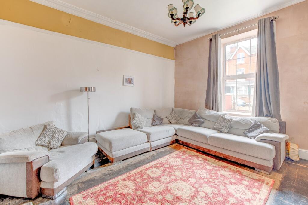 Additional property image - Mount Pleasant, Southcrest, Redditch, B97