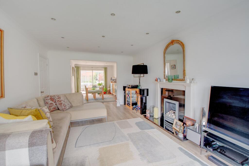 Additional property image - Newport Close, Walkwood, Redditch, B97