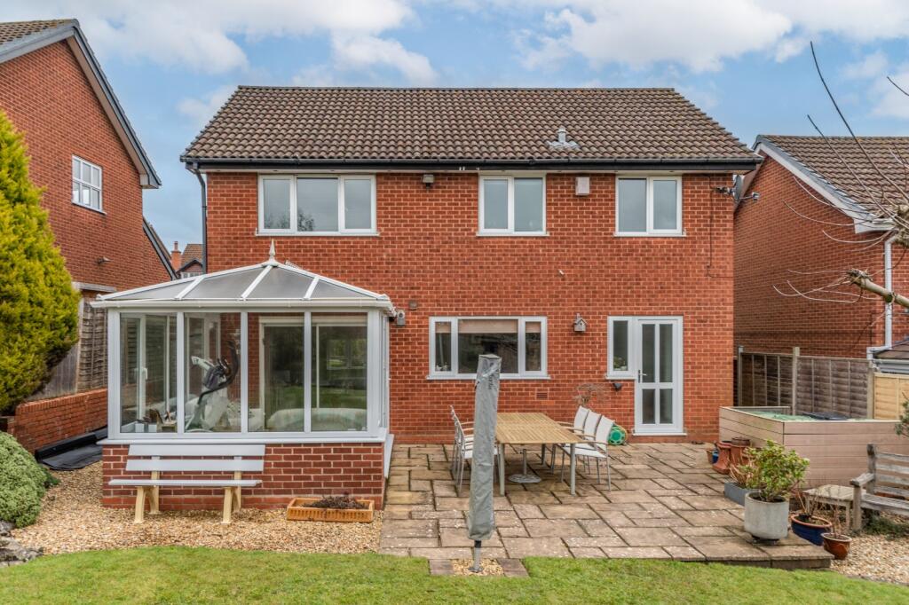 Additional property image - Newport Close, Walkwood, Redditch, B97