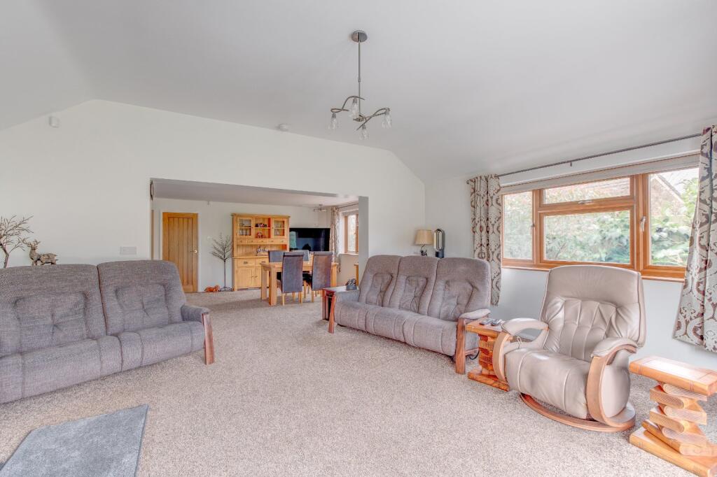Additional property image - The Ridgeway, New End, Astwood Bank, Redditch, B96