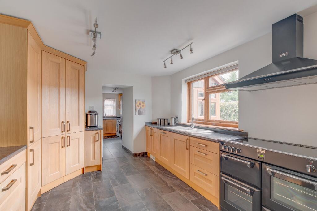 Additional property image - The Ridgeway, New End, Astwood Bank, Redditch, B96