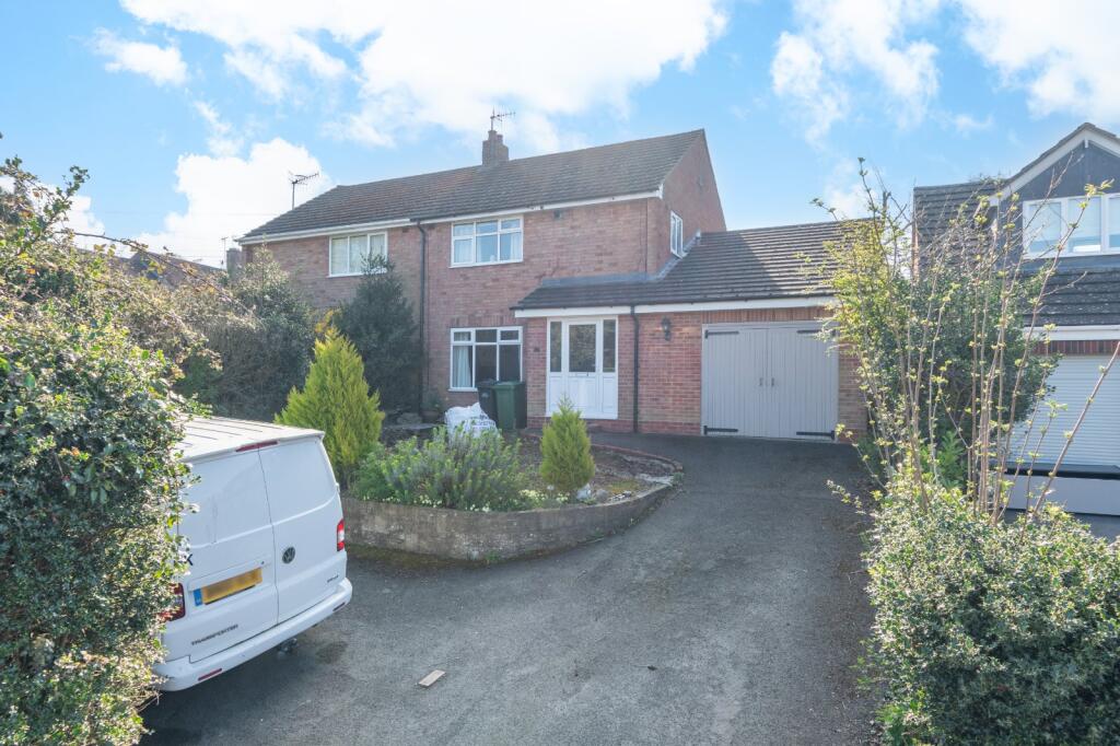 Main image of property: Lower Cladswell Lane, Cookhill, Alcester, B49