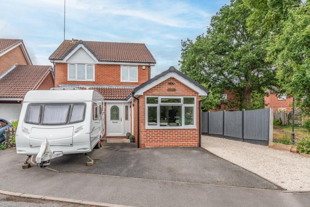 Main image of property: Drakes Close, Walkwood, Redditch, B97