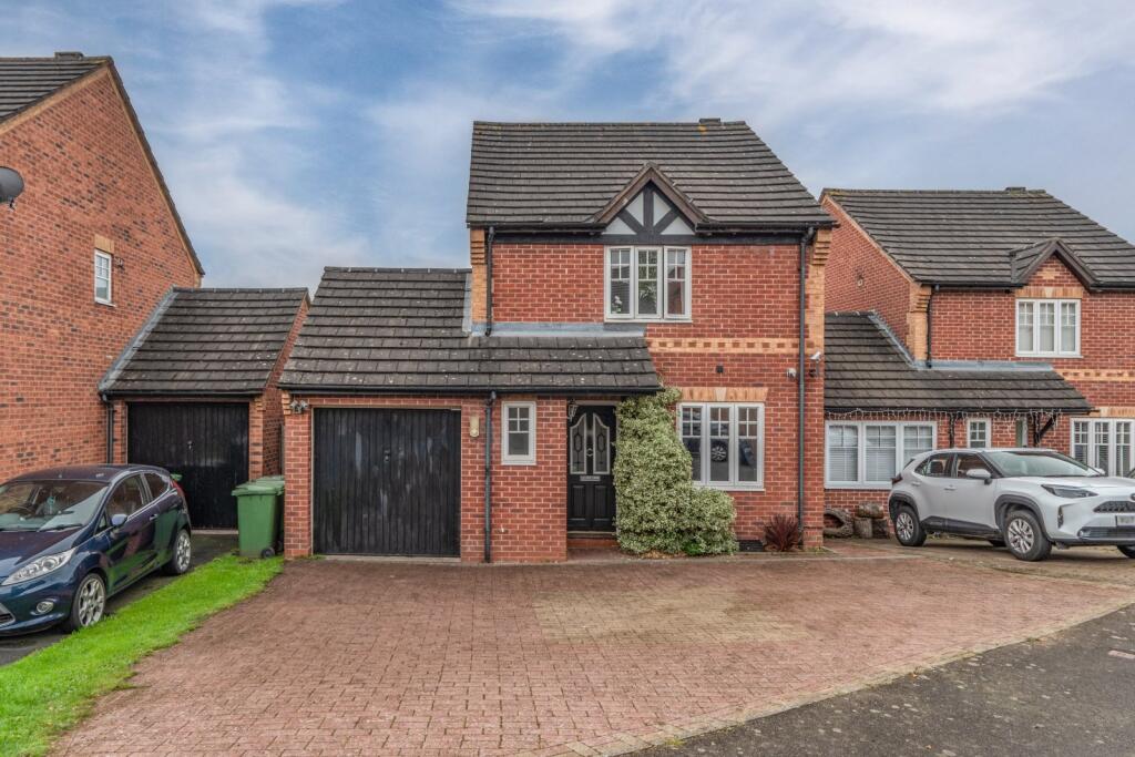 Main image of property: Appletree Lane, Brockhill, Redditch, B97