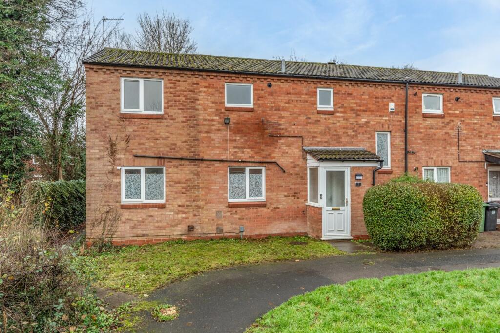 Main image of property: Barnwood Close, Church Hill South, Redditch, B98
