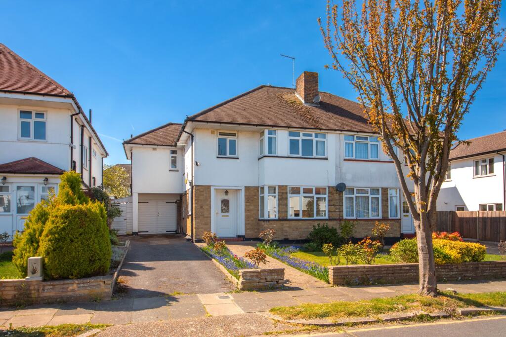 Main image of property: Chestnut Close, N14 4SG