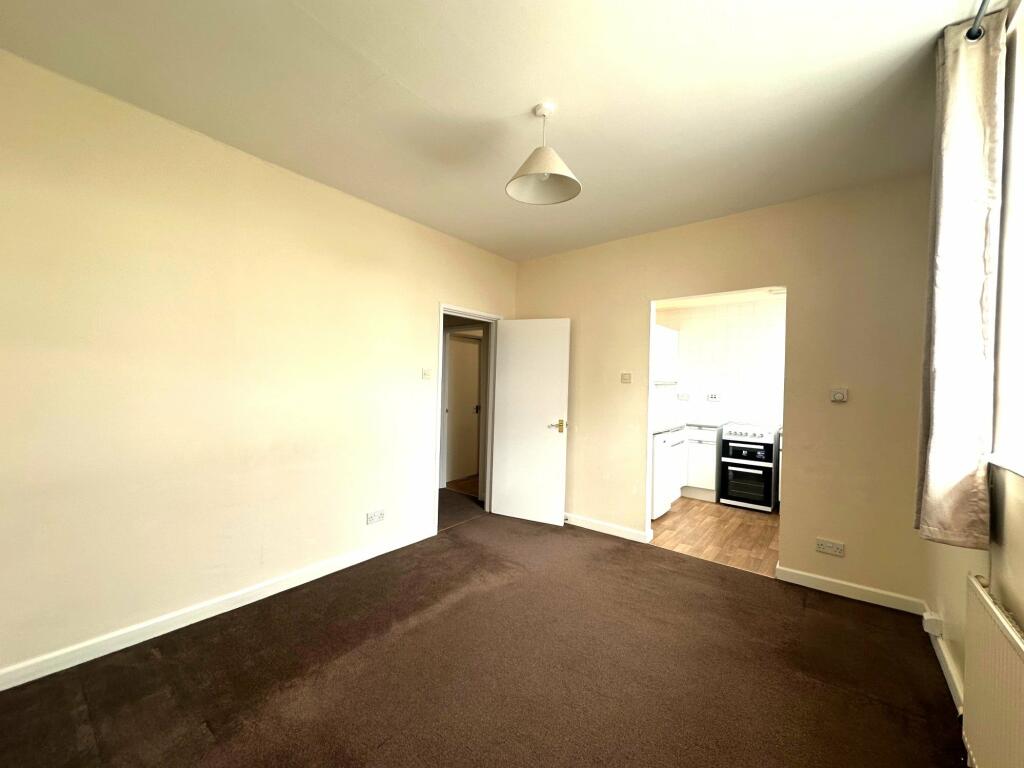 1 bedroom flat for rent in Mutley Plain Lane, Mutley, Plymouth, PL4