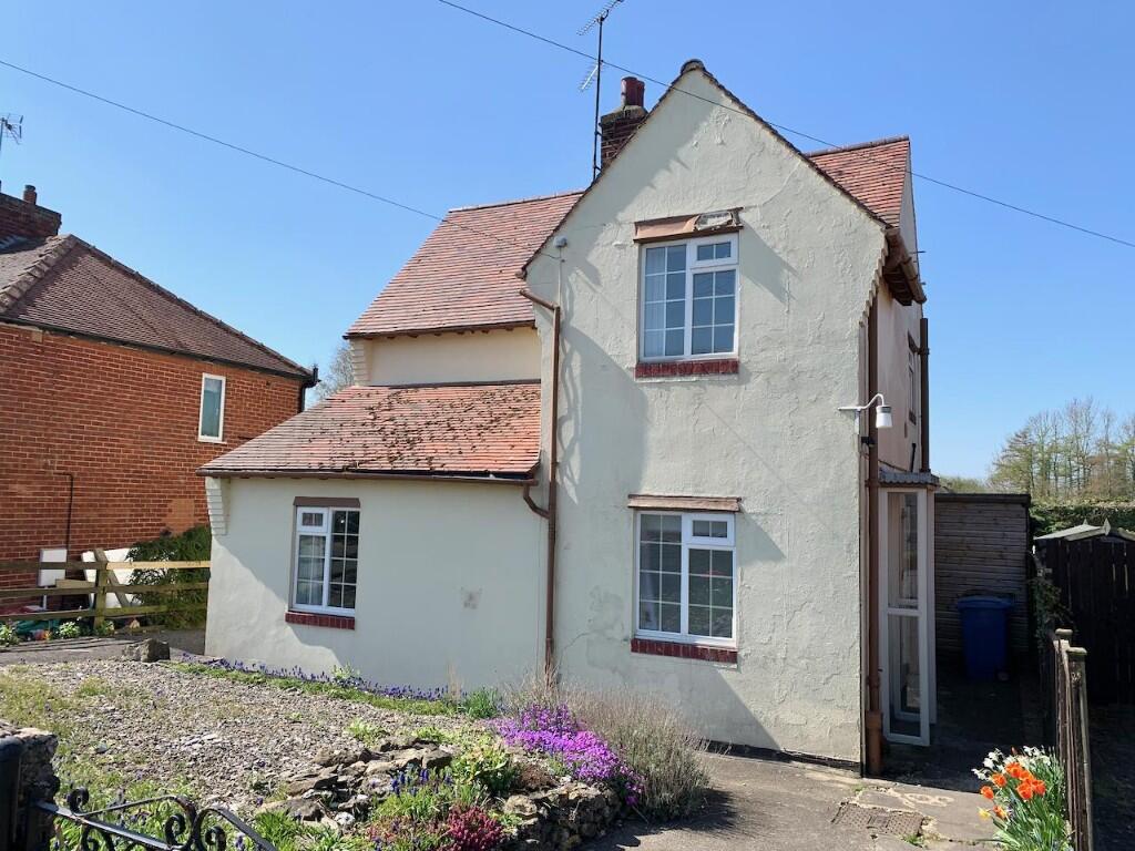 Main image of property: 50 Station Road, Snainton, YO13 9AP