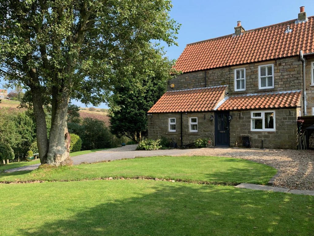 4 bedroom semidetached house for sale in House, Goathland