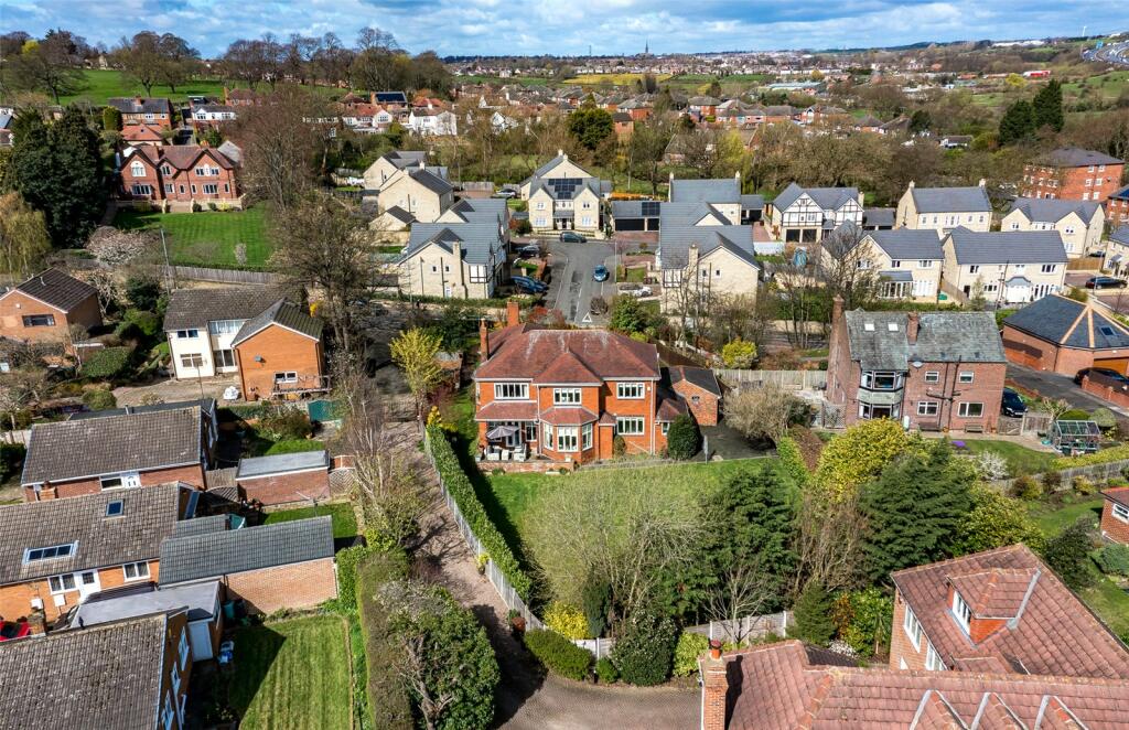 4 bedroom detached house for sale in Benton House, Wakefield Road