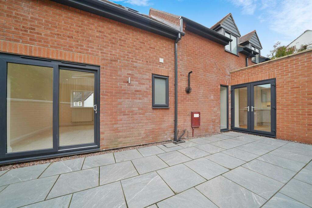 Additional property image - Fisher Road, Bishops Itchington, Southam