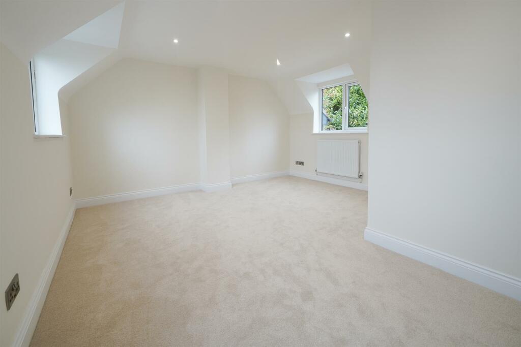 Additional property image - Fisher Road, Bishops Itchington, Southam