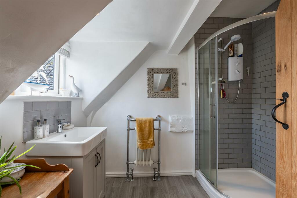 Additional property image - Malt Cottage, Charlecote