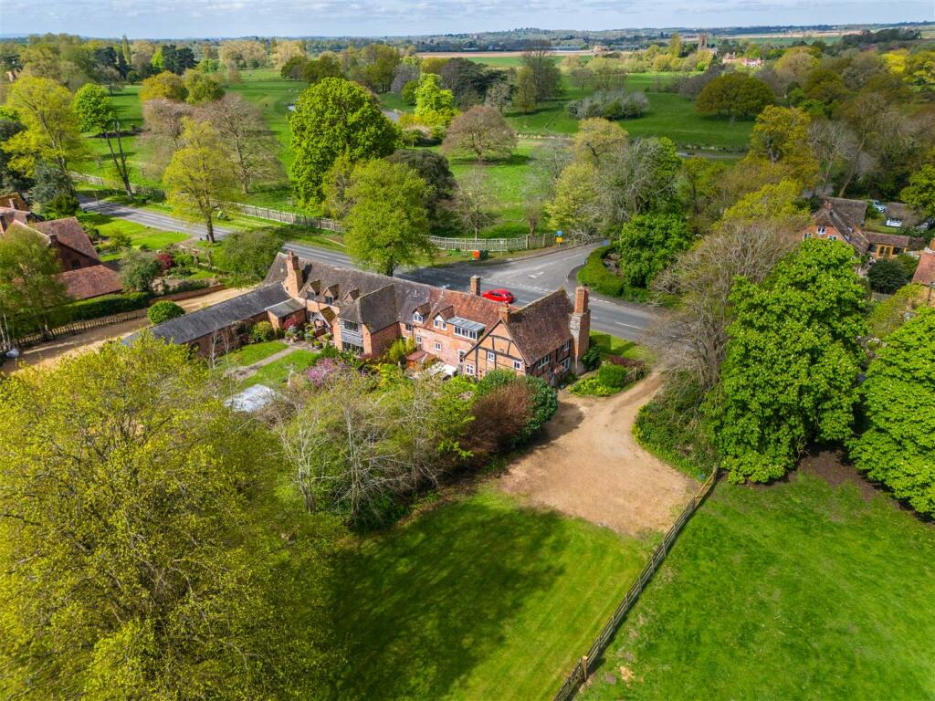 Additional property image - Malt Cottage, Charlecote