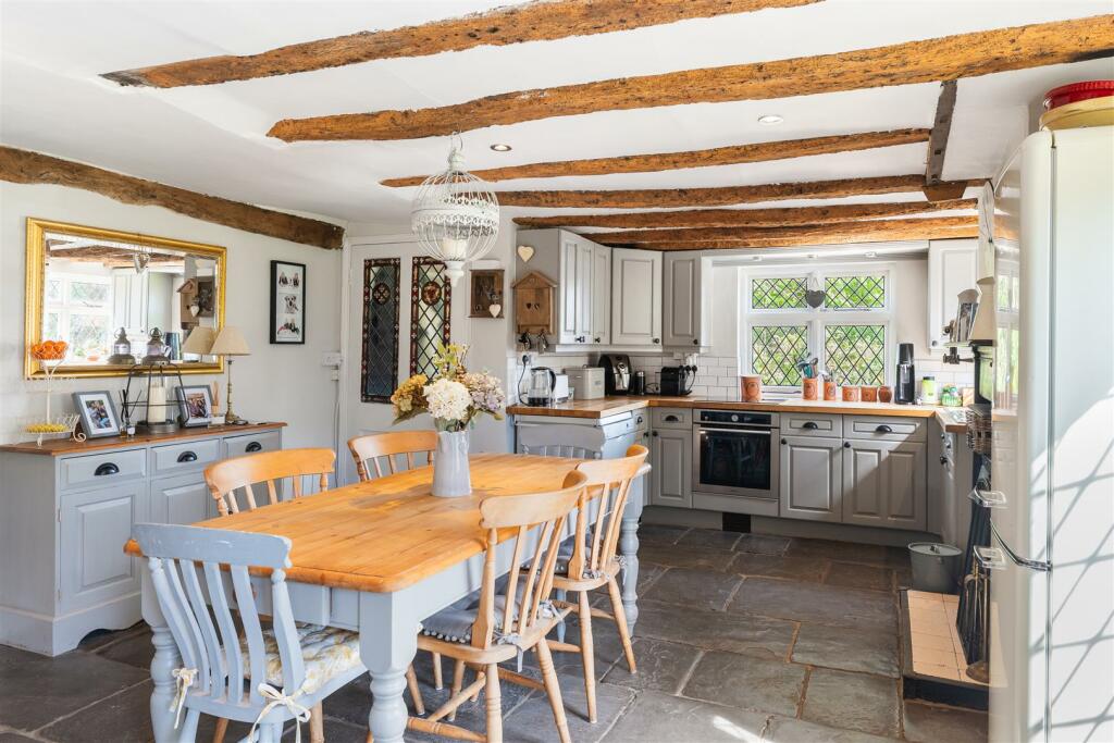 Additional property image - Malt Cottage, Charlecote