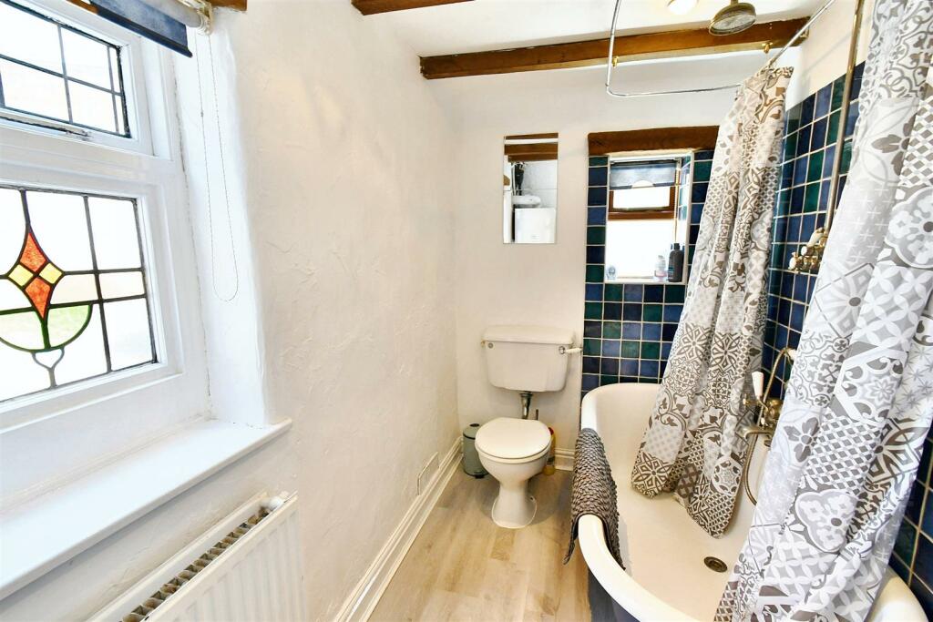 Additional property image - Hunningham, Leamington Spa