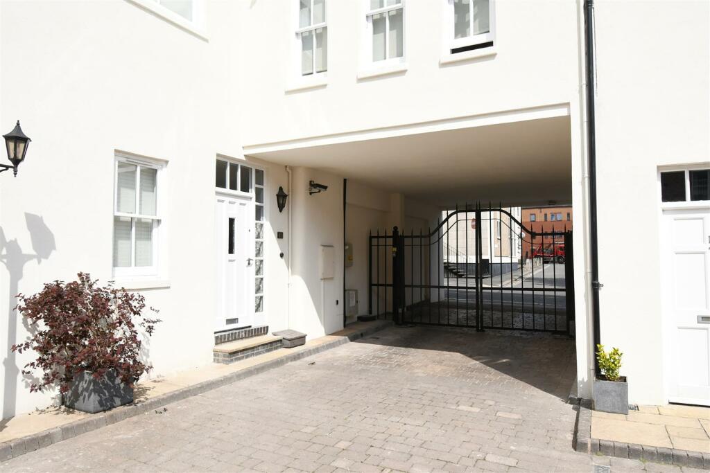 Additional property image - Chapel Court, Windsor Street, Leamington Spa