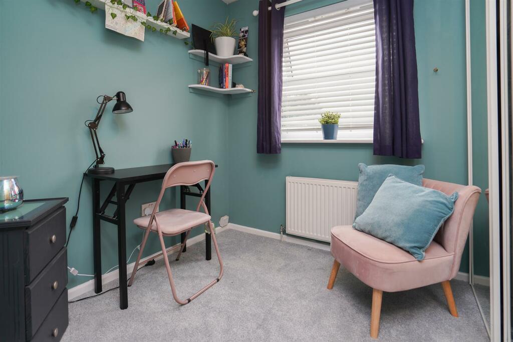 Additional property image - Erica Drive, Whitnash, Leamington Spa