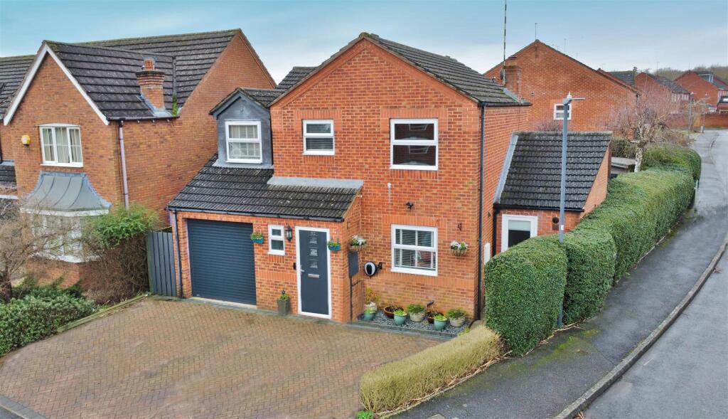 Additional property image - Erica Drive, Whitnash, Leamington Spa
