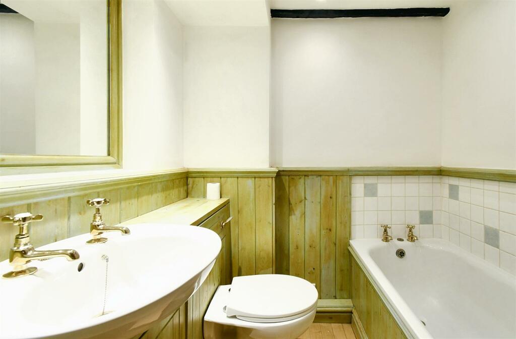 Additional property image - Ashorne, Warwick