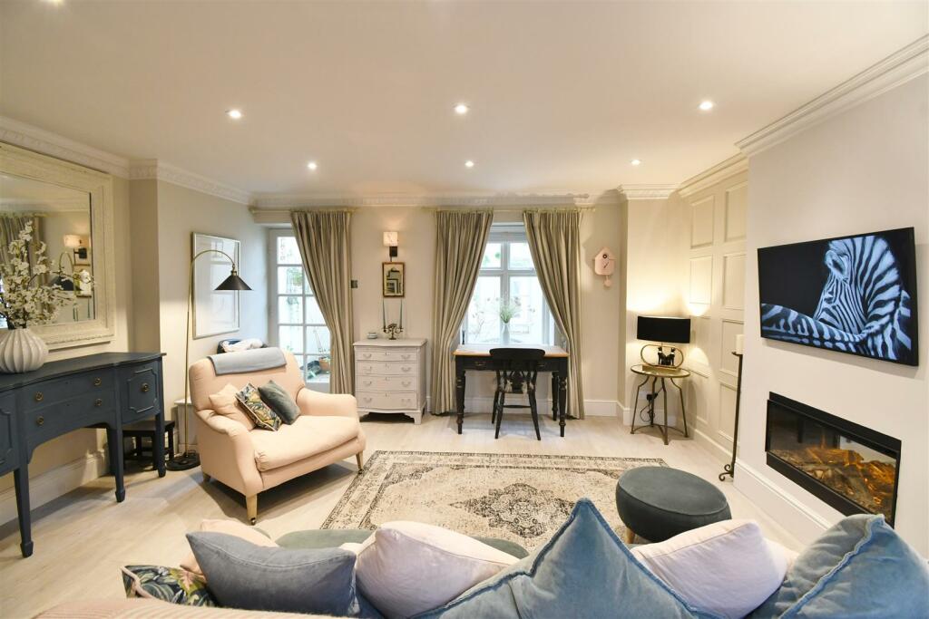 Additional property image - Regency Mews, Eastfield Road, Leamington Spa