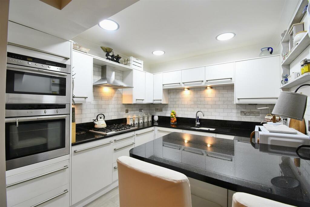 Additional property image - Regency Mews, Eastfield Road, Leamington Spa