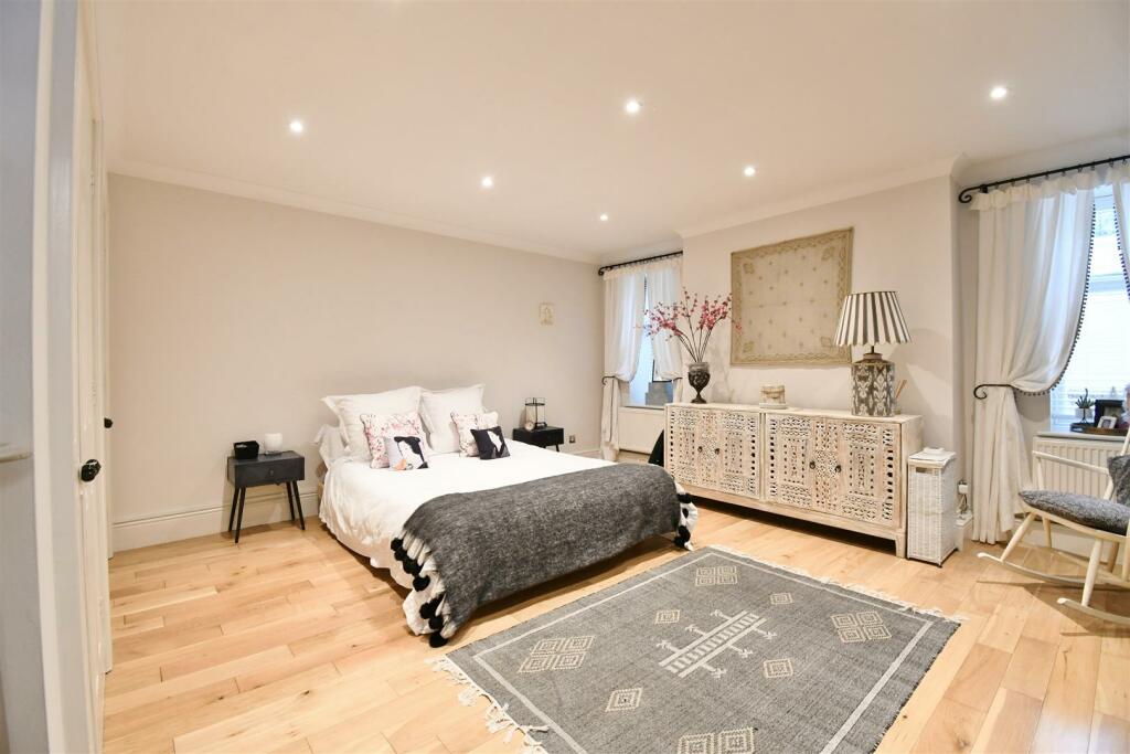 Additional property image - Regency Mews, Eastfield Road, Leamington Spa