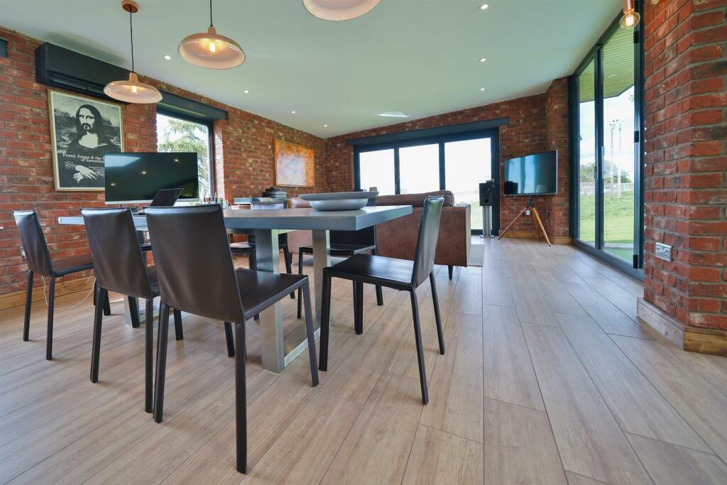Additional property image - Long Itchington Road, Offchurch, Leamington Spa
