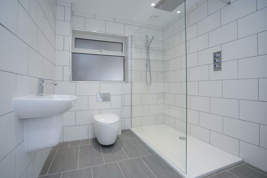 Additional property image - Inglewood Close, Leamington Spa
