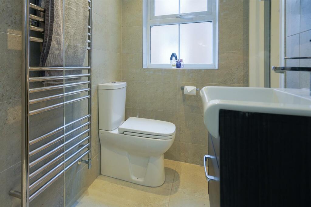 Additional property image - Guys Cliffe Road, Leamington Spa