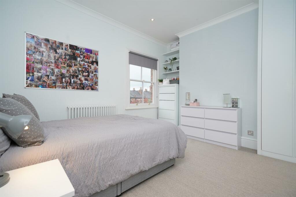 Additional property image - Guys Cliffe Road, Leamington Spa