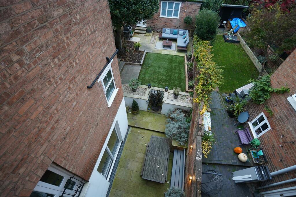 Additional property image - Guys Cliffe Road, Leamington Spa
