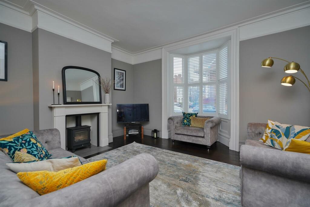 Additional property image - Guys Cliffe Road, Leamington Spa