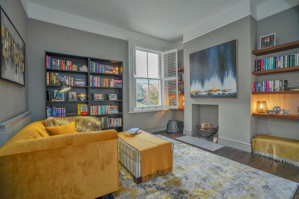 Additional property image - Guys Cliffe Road, Leamington Spa