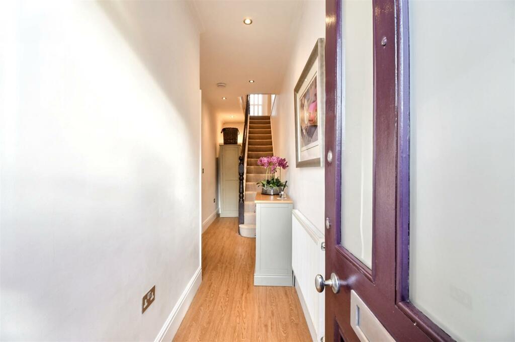 Additional property image - Hyde Place, Leamington Spa