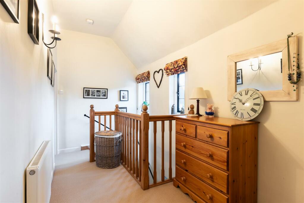 Additional property image - Ashorne, Warwick