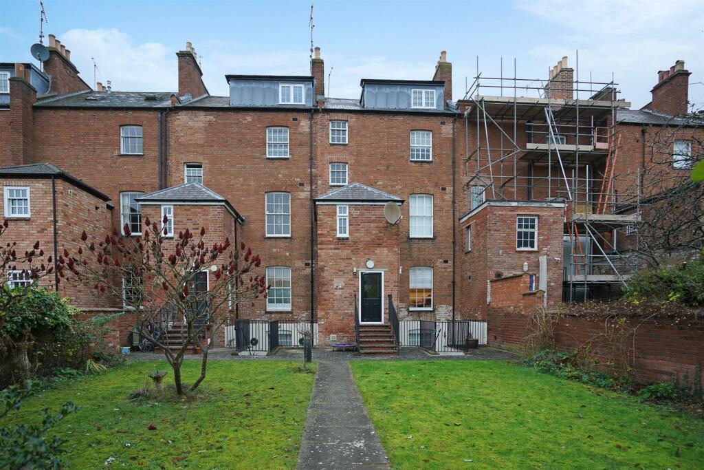 Additional property image - Leam Terrace, Leamington Spa