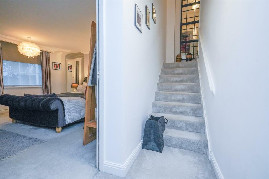 Additional property image - Leam Terrace, Leamington Spa