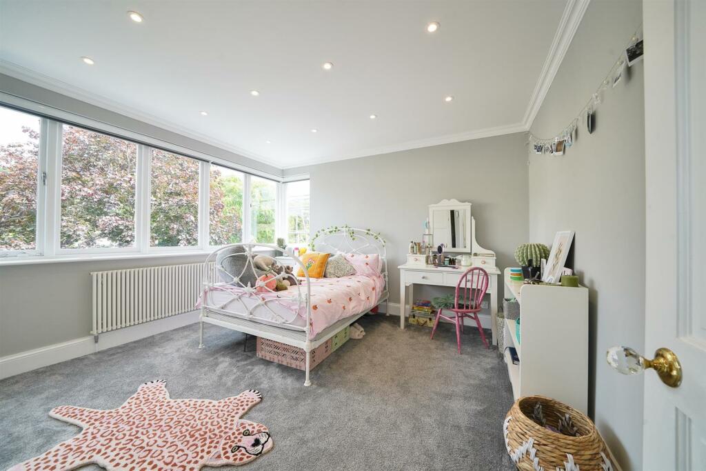 Additional property image - Leam Terrace, Leamington Spa