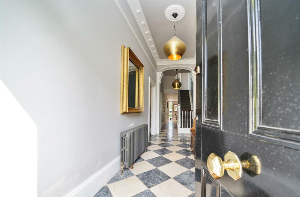 Additional property image - Leam Terrace, Leamington Spa