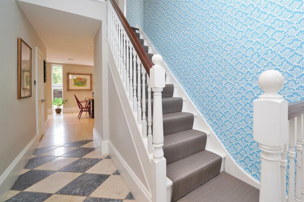 Additional property image - Leam Terrace, Leamington Spa