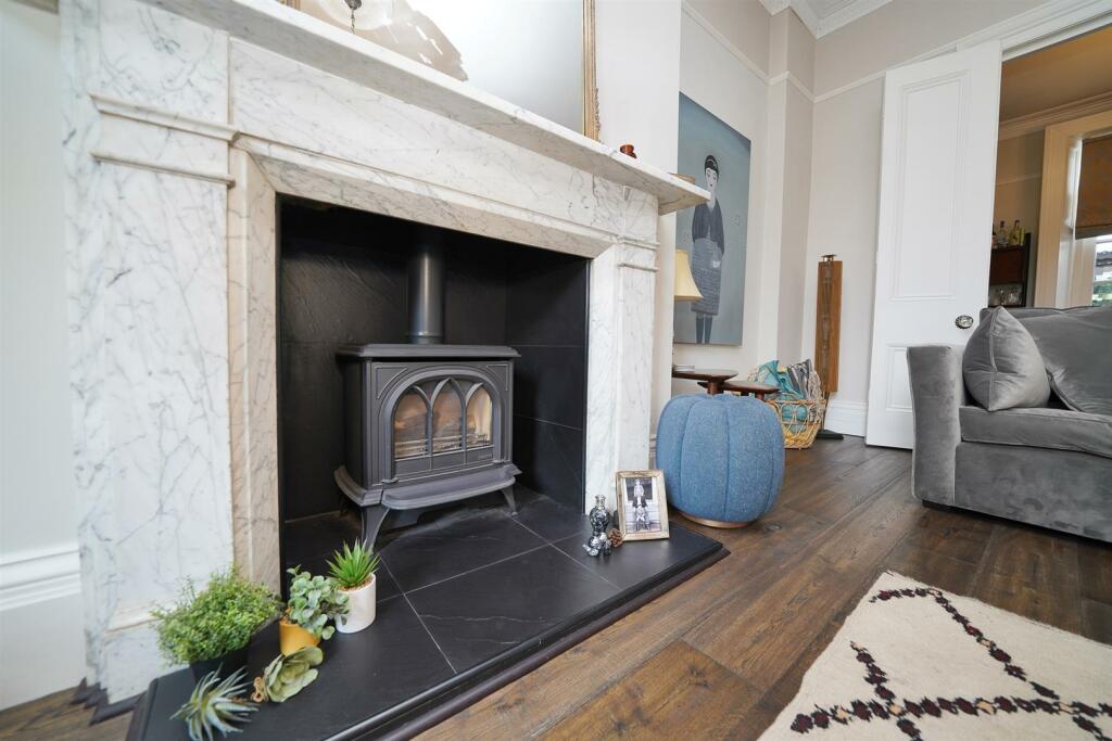 Additional property image - Leam Terrace, Leamington Spa