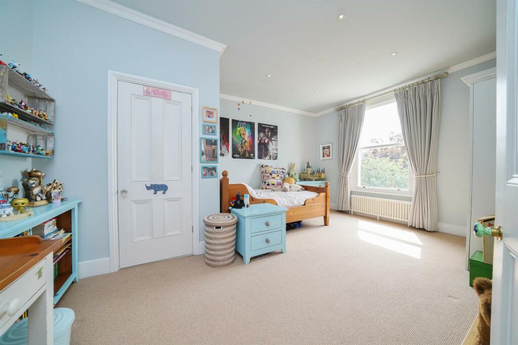 Additional property image - Leam Terrace, Leamington Spa