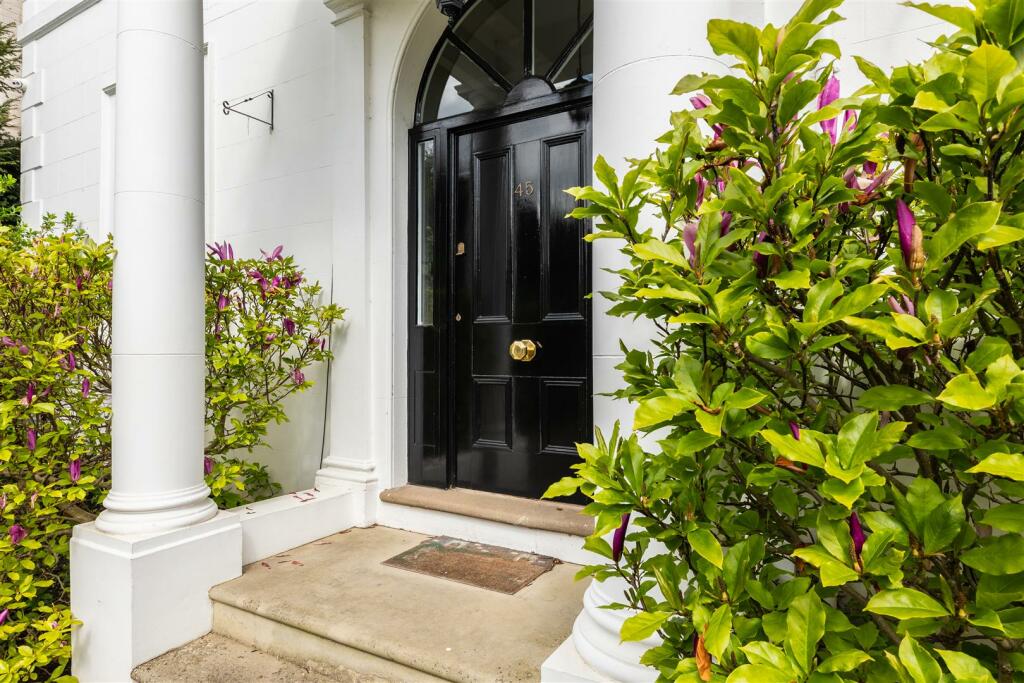 Additional property image - Leam Terrace, Leamington Spa