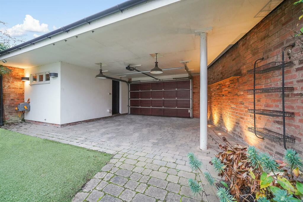 Additional property image - Leam Terrace, Leamington Spa