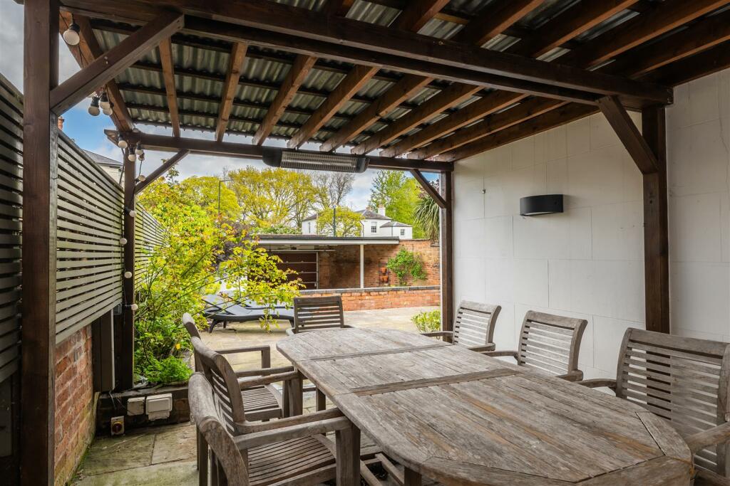 Additional property image - Leam Terrace, Leamington Spa