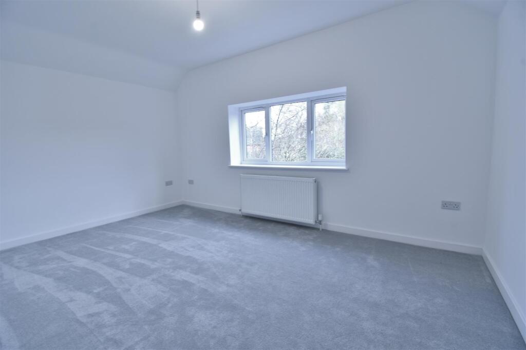 Additional property image - St. Nicholas Road, Radford Semele, Leamington Spa