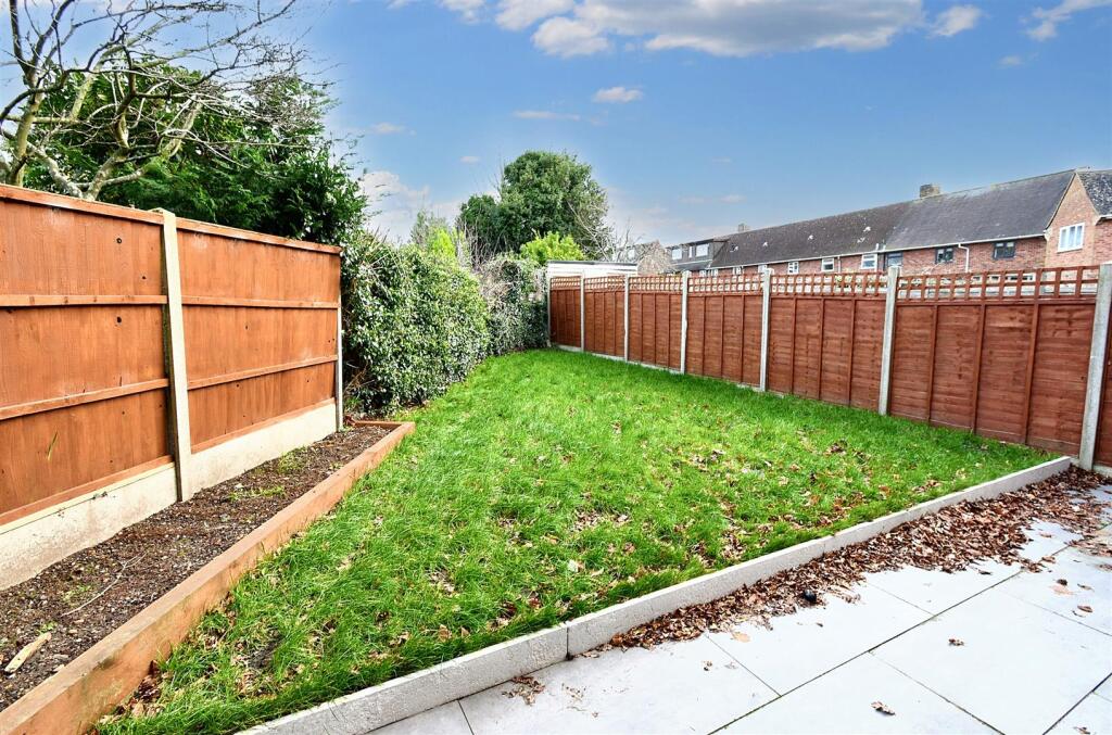 Additional property image - St. Nicholas Road, Radford Semele, Leamington Spa