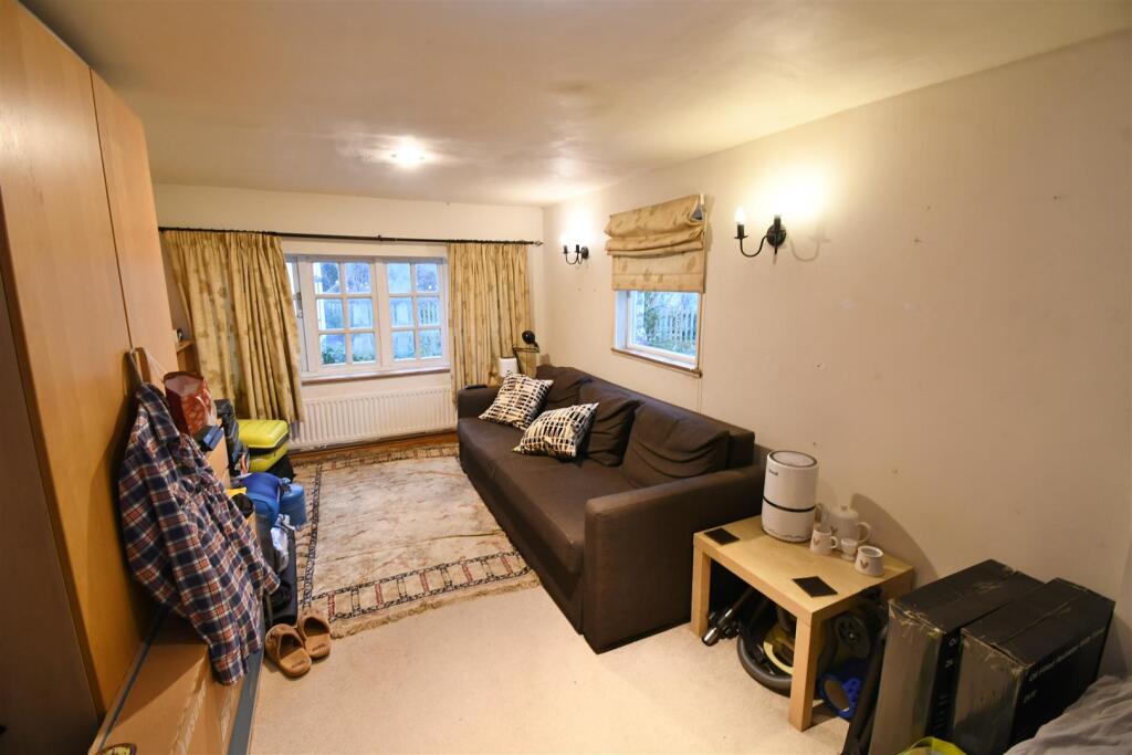 Additional property image - School Lane, Hunningham, Leamington Spa